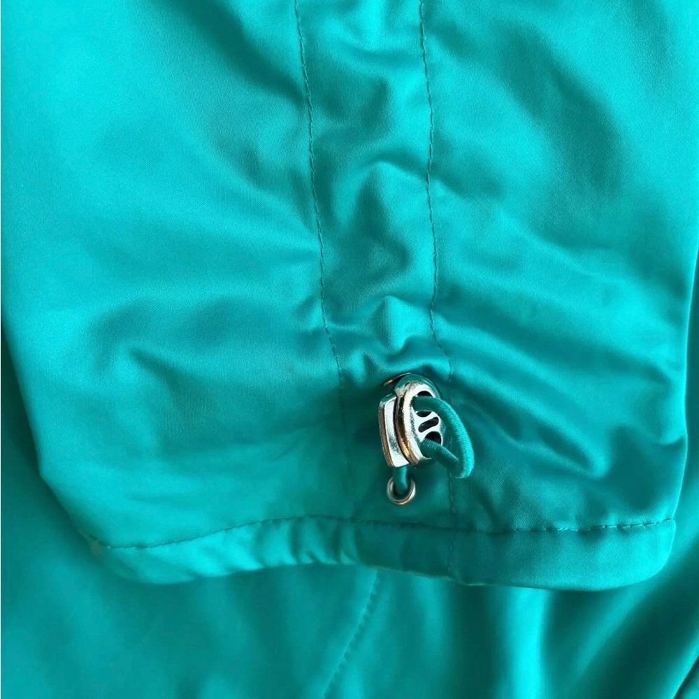 Chico’s Aqua Blue Teal Ruched Sleeve Satin Femme Moto Jacket Size 0 Bomber Biker - Picture 7 of 10